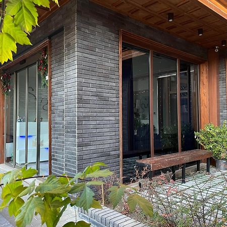 Hotel Luxin Tbilisi Zewnętrze zdjęcie
