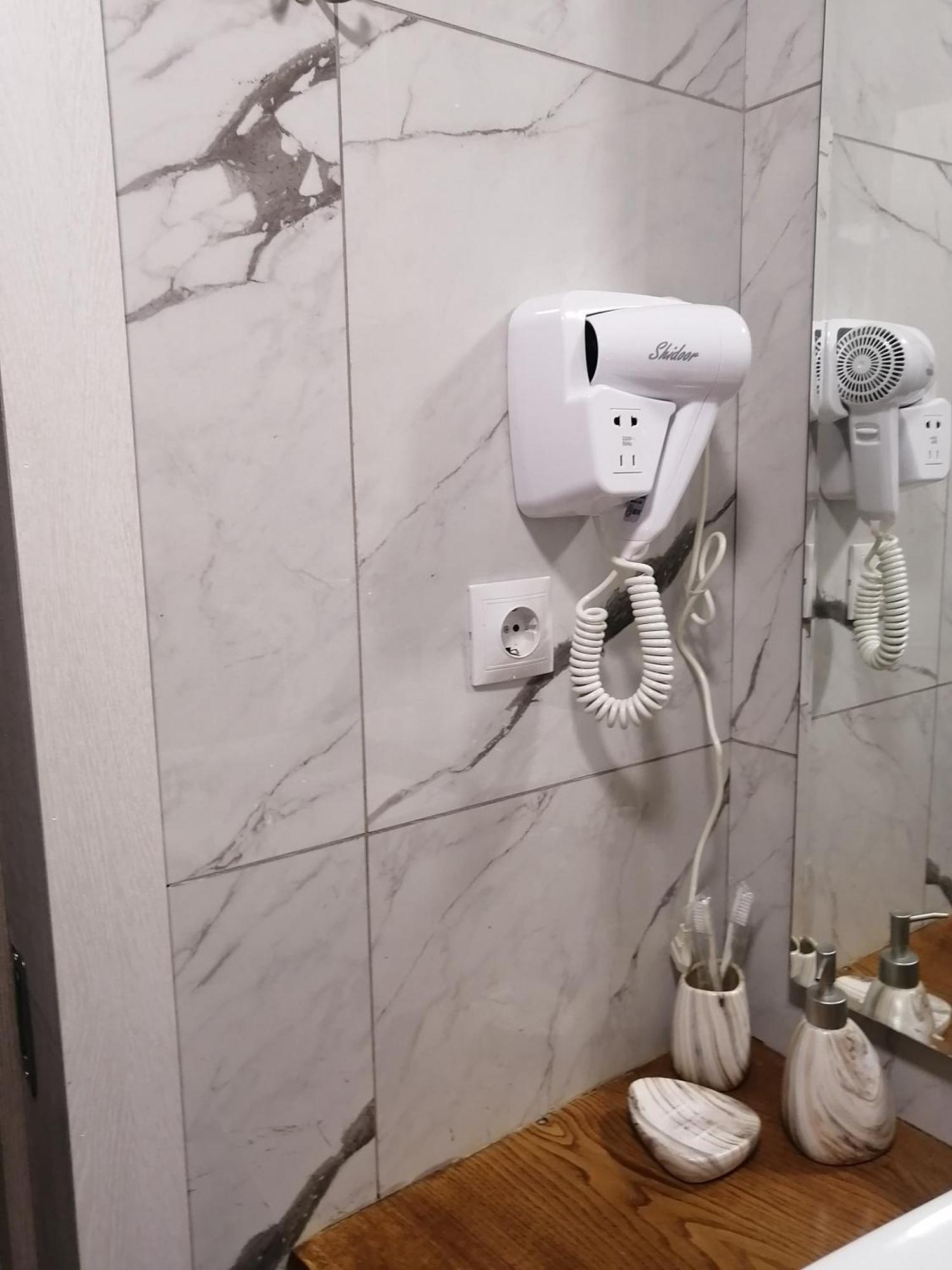 Hotel Luxin Tbilisi Zewnętrze zdjęcie