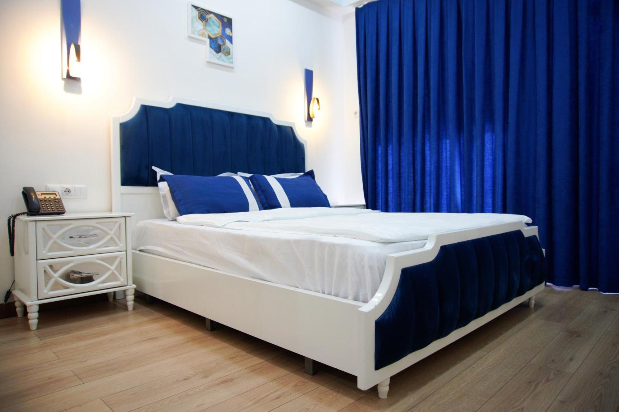 Hotel Luxin Tbilisi Zewnętrze zdjęcie